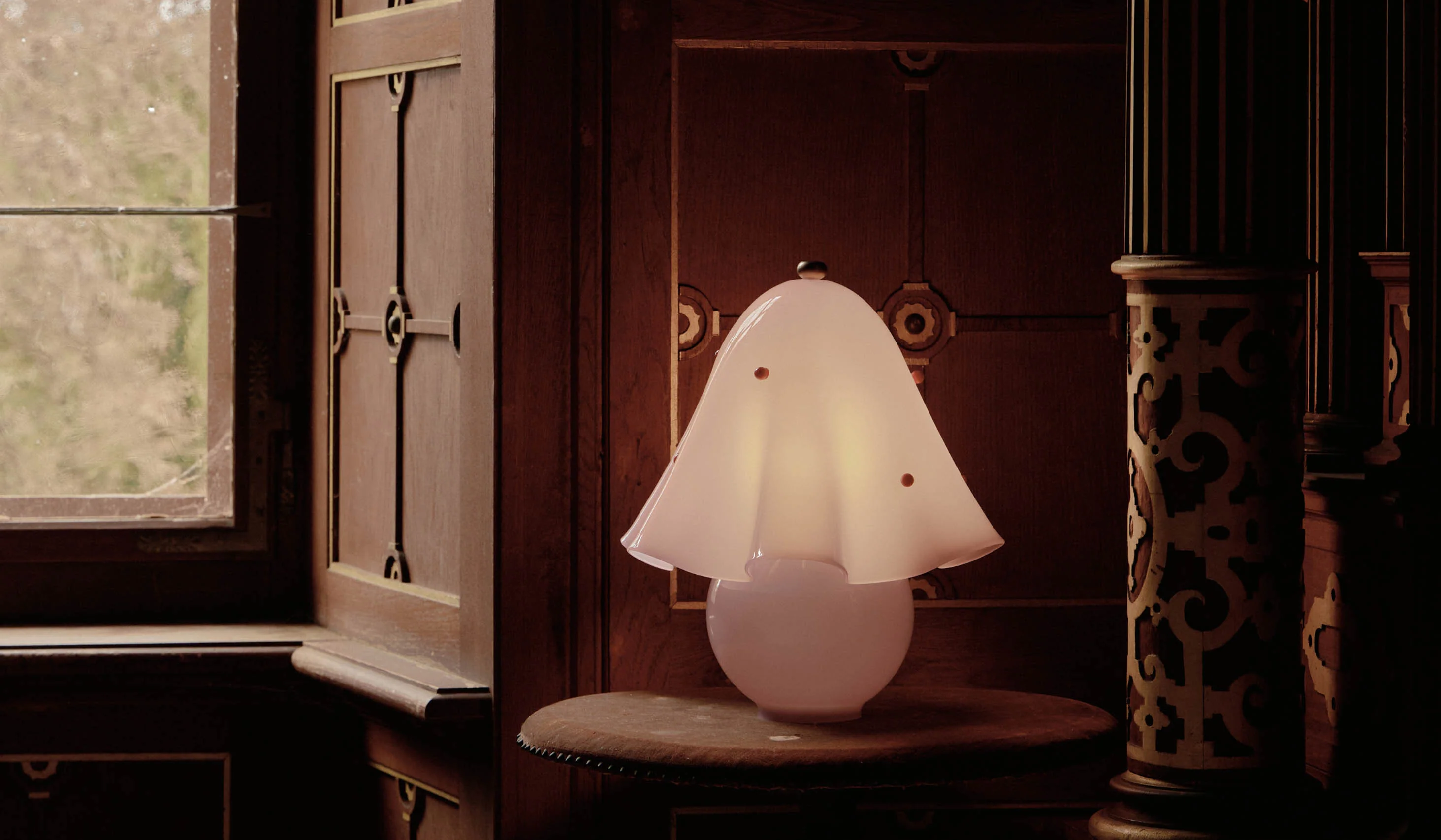 In Common With Blown Glass Fazzo Table Lamp with Dots - Image 37