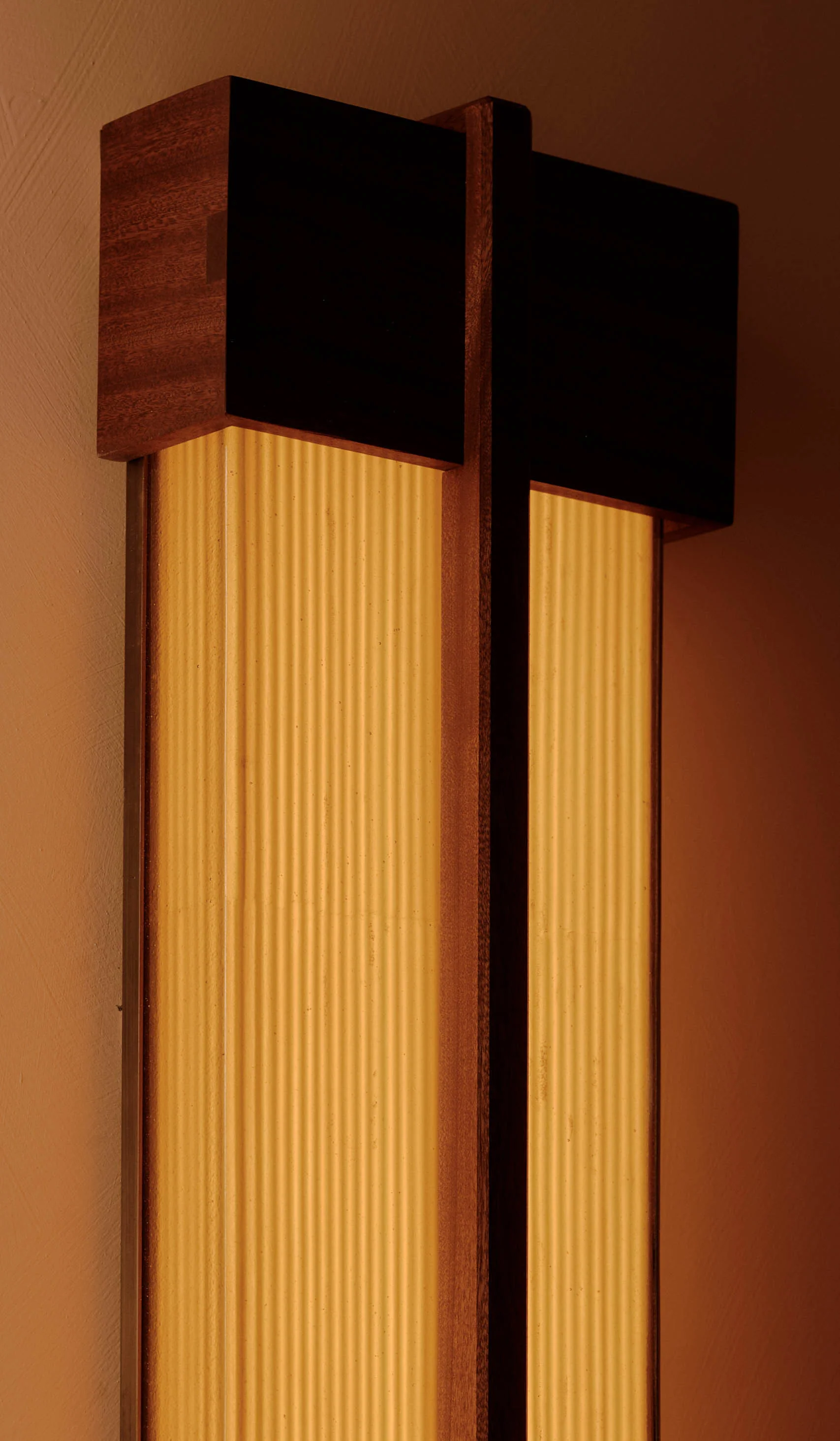 In Common With Large Ecco Surface Mount - Image 16