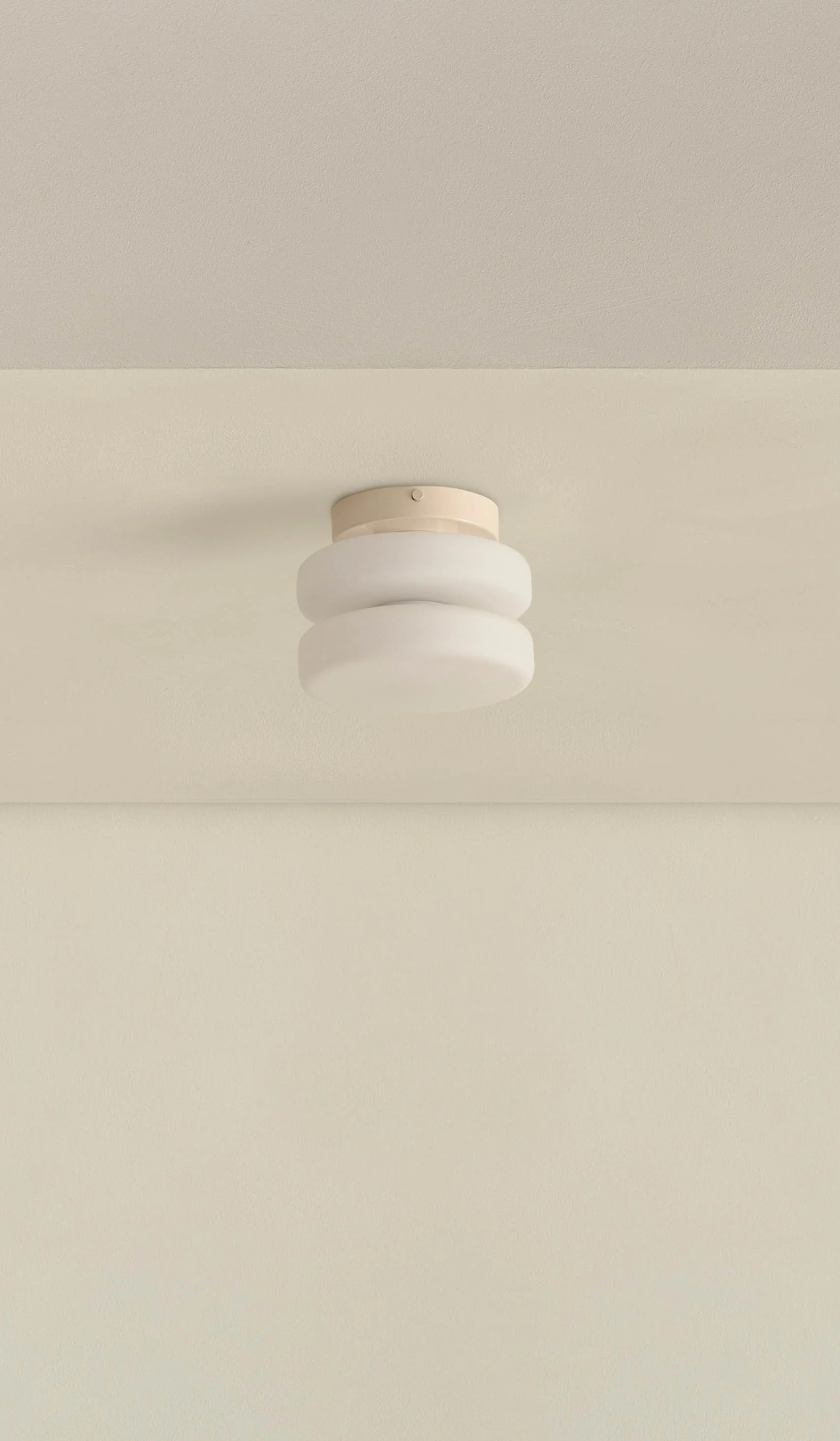 In Common With Puck Surface Mount - Image 3