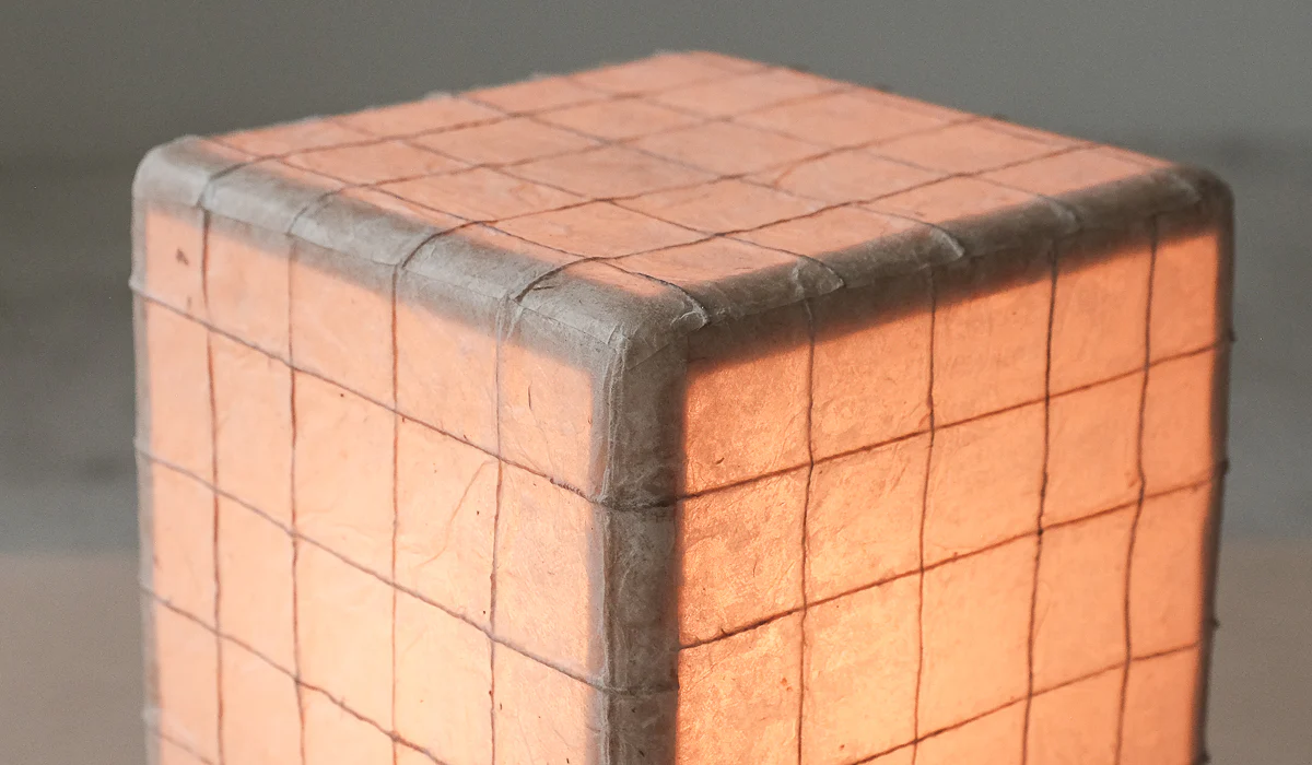 James Cherry String Table Lamp - Image 4