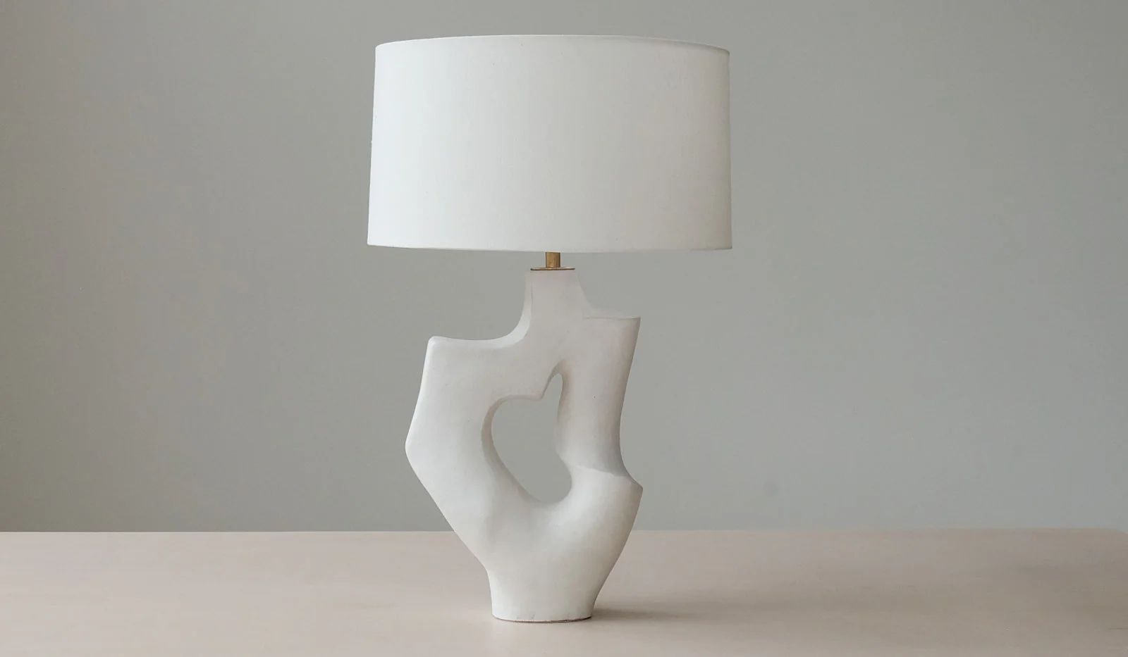 Kassandra Thatcher Torso Table Lamp - Image 4
