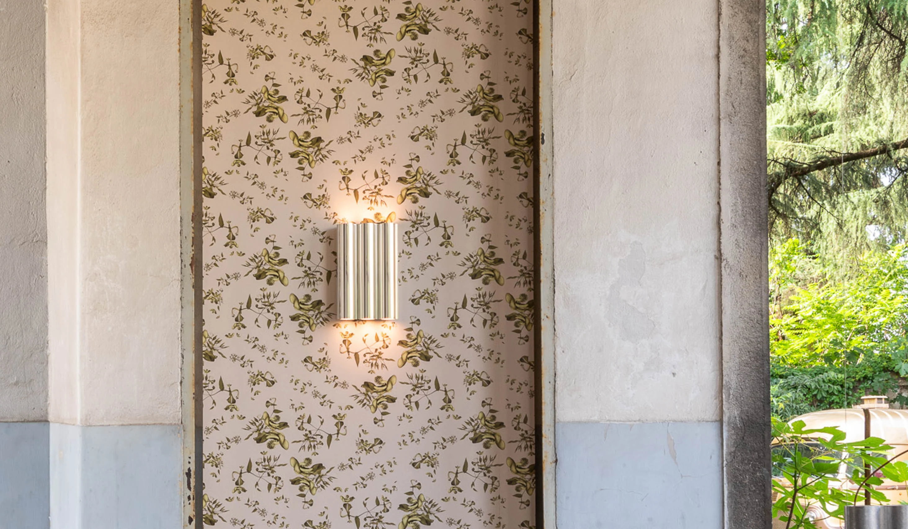 Lambert & Fils Silo 3WA Sconce - Image 4