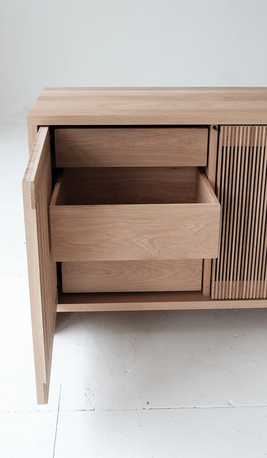Material Oak Slatted Credenza - Image 8