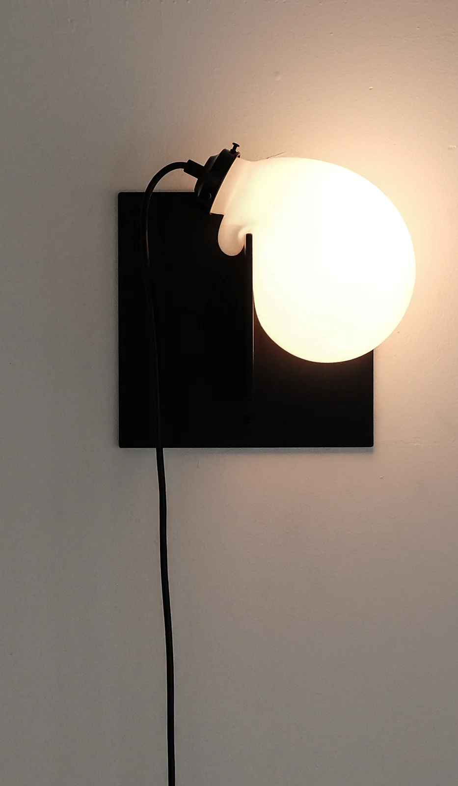 Nicholas Bijan Pourfard Bloop Sconce - Image 5