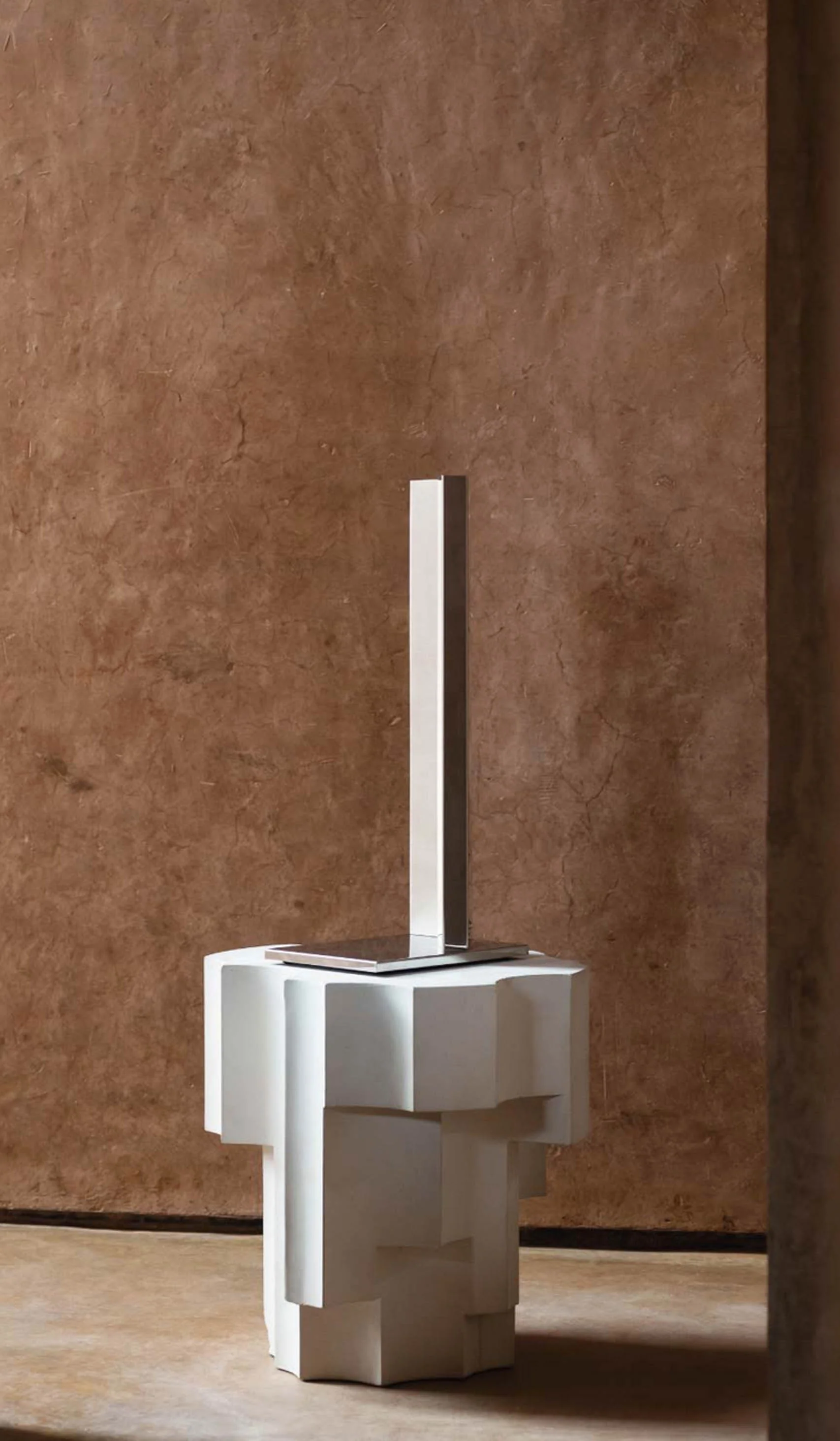 Tacchini 'Altar' Table - Image 10