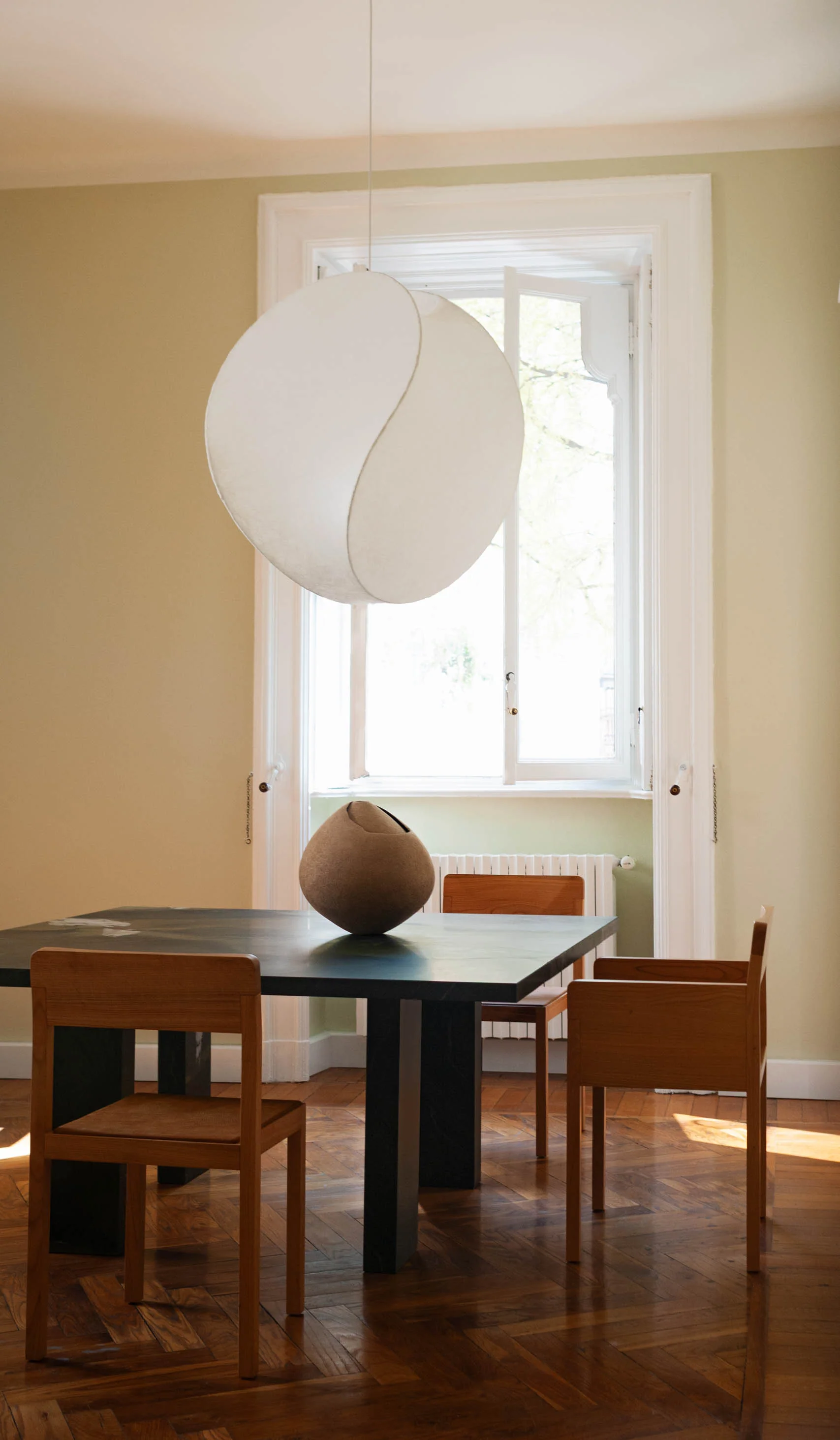 Tacchini 'Clockwise' Table - Image 34