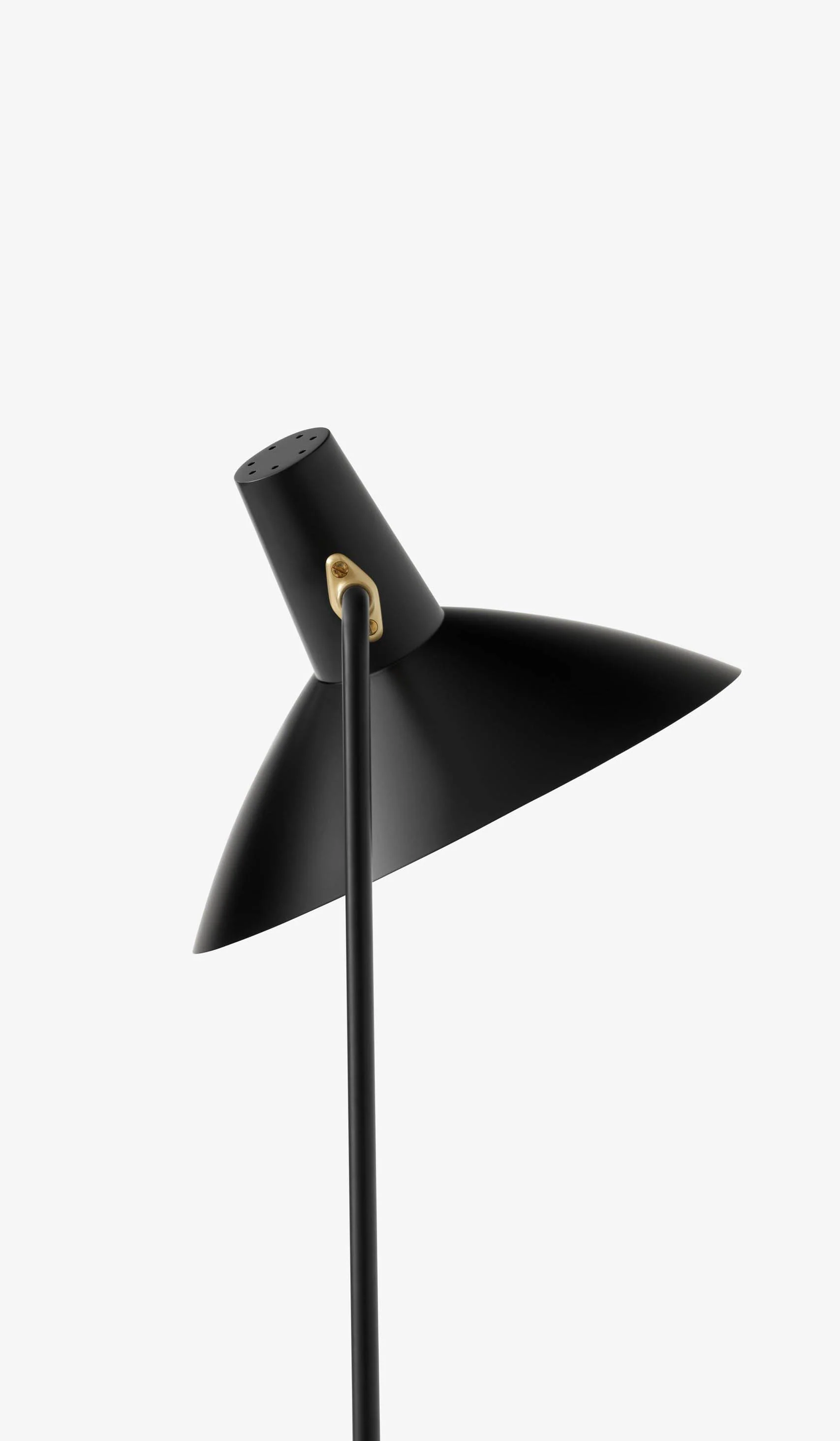 &Tradition HM8 Tripod Floor Lamp - Image 13