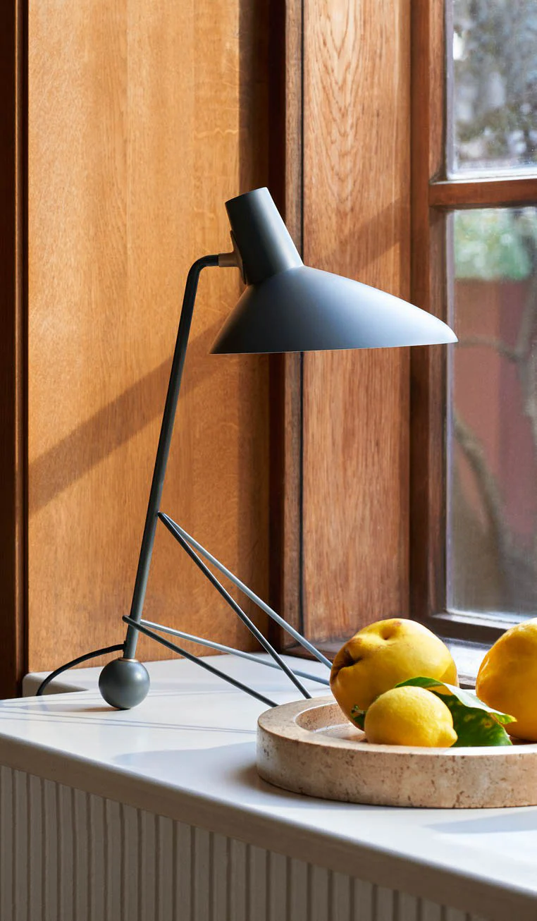 &Tradition HM9 Tripod Table Lamp - Image 22