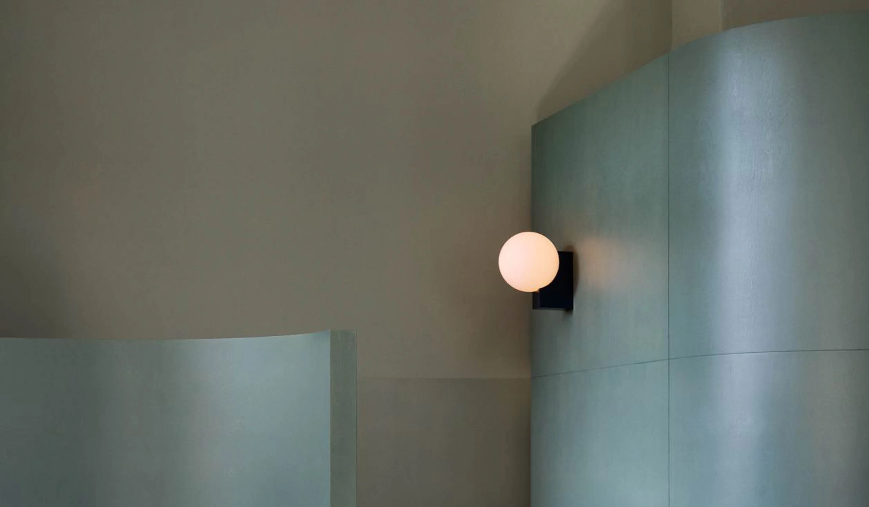 &Tradition SHY2 Journey Sconce - Image 14