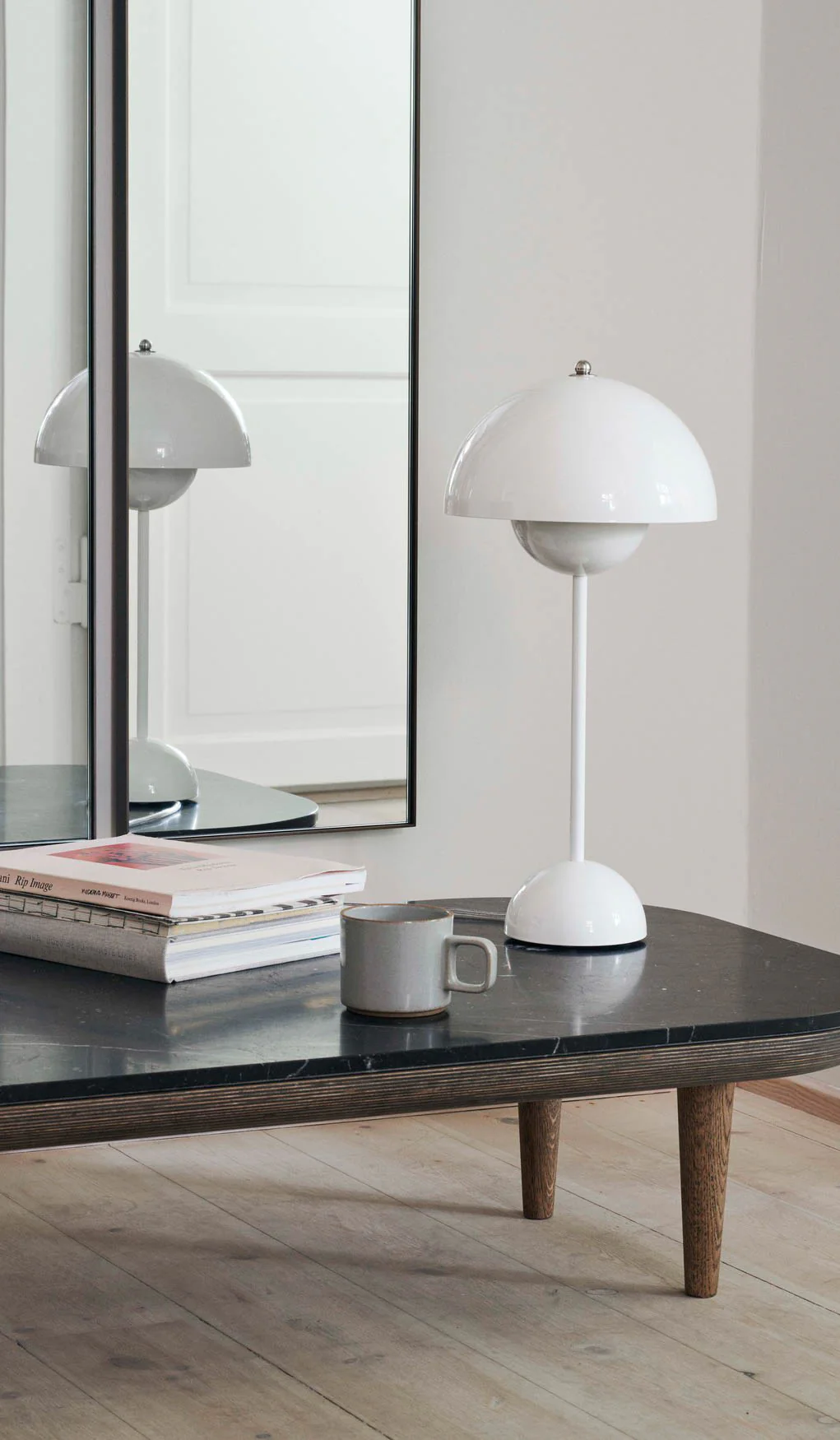 &Tradition VP3 Flower Pot Table Lamp - Image 26