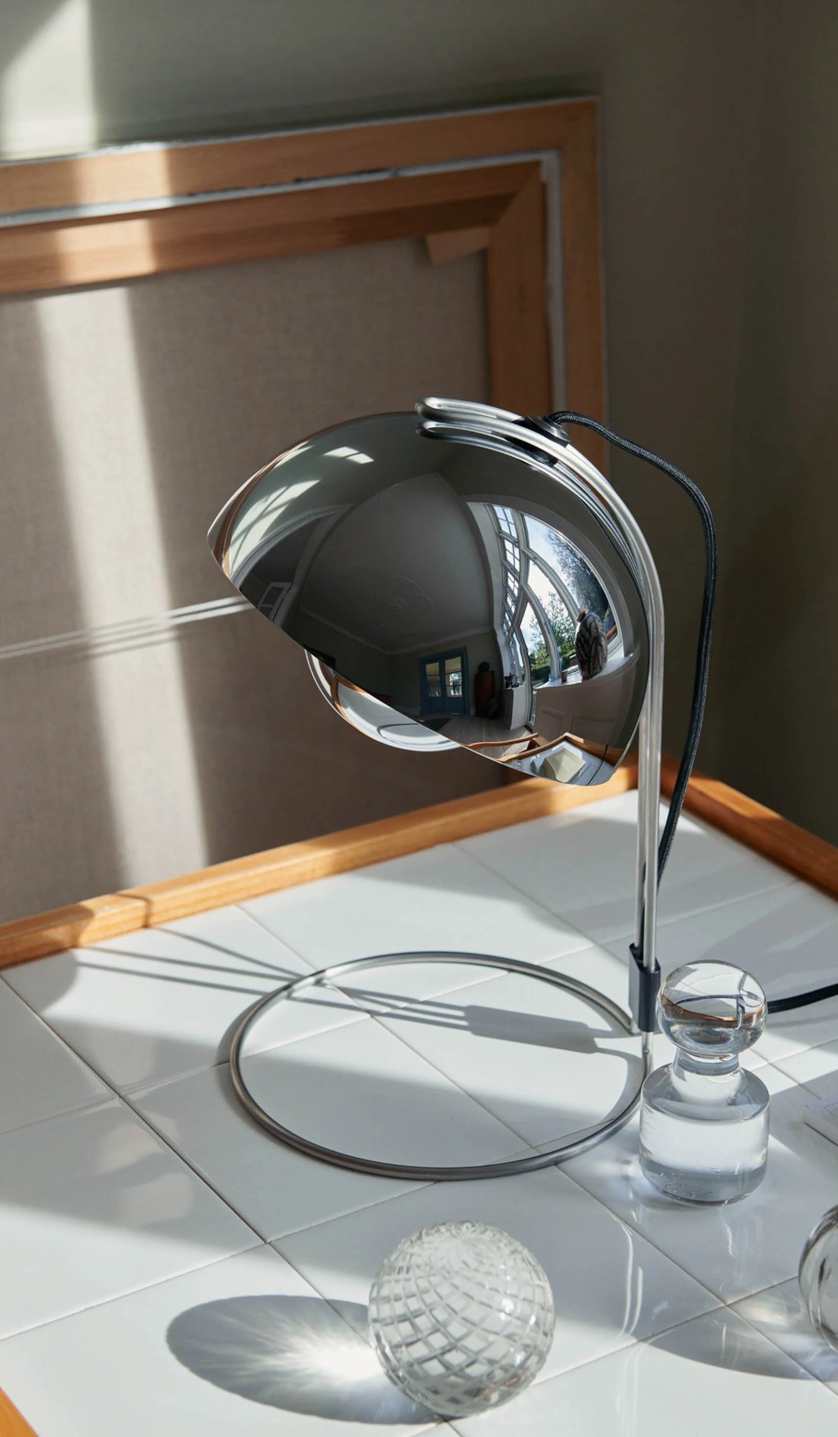 &Tradition VP4 Flower Pot Table Lamp - Image 19
